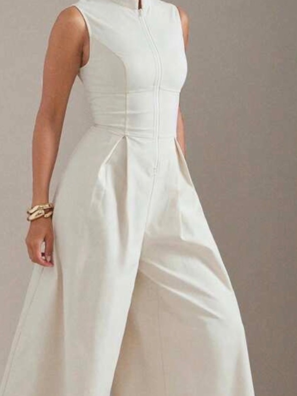 Wide Leg Zip Front Sleeveless Jumpsuit - Picture 3 of 7